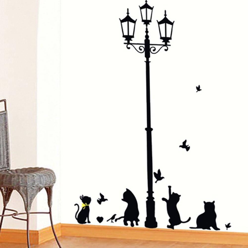 Wallpark Carino Gatto Giocando con Uccelli sotto Nero Strada Lampada Removibile Adesivi Murali Adesivi da Parete, Soggiorno Camera da Letto Casa DIY Arte Decorativo Adesivo Murale