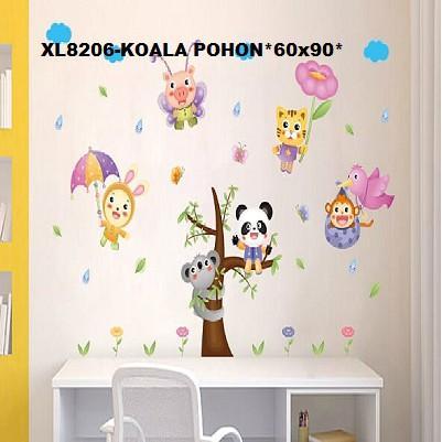 XL8206 in the rain of the flying animal wall stickers children room kindergarten cartoon waterproof decorative wallpaper.